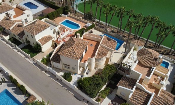 Resale - Villa - Orihuela Costa - Las Ramblas