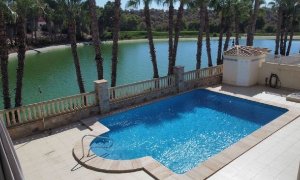 Resale - Villa - Orihuela Costa - Las Ramblas