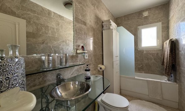 Resale - Villa - Orihuela Costa - Las Ramblas