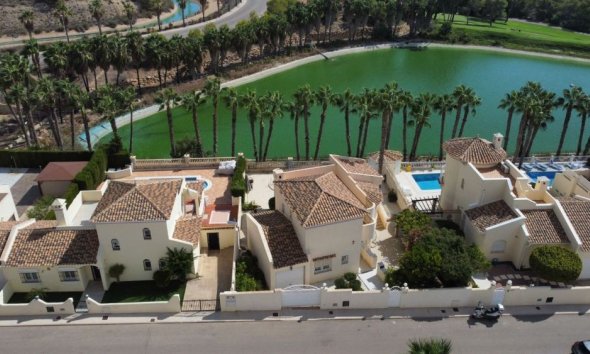 Resale - Villa - Orihuela Costa - Las Ramblas