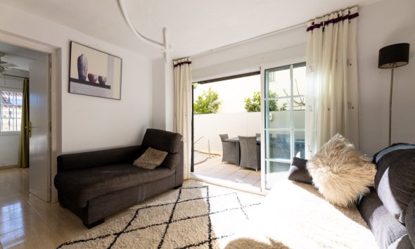 Resale - Villa - Orihuela Costa - Las Ramblas