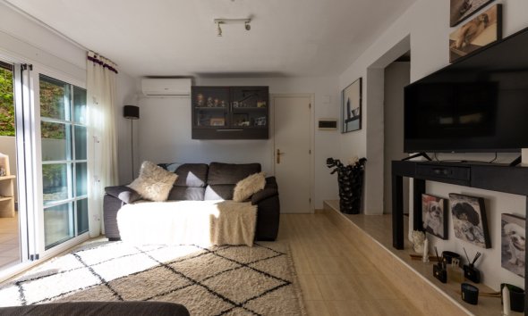 Resale - Villa - Orihuela Costa - Las Ramblas