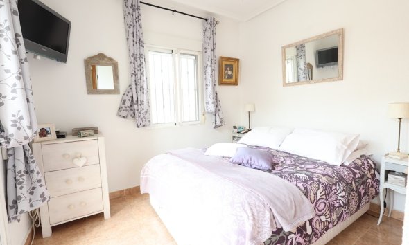 Resale - Villa - Orihuela Costa - Playa Flamenca