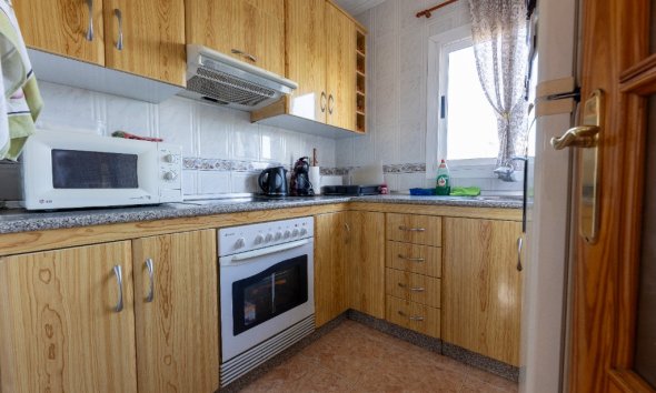 Resale - Villa - Punta Prima