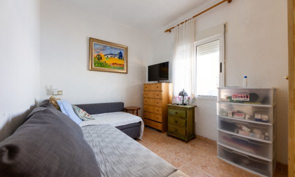 Resale - Villa - Punta Prima