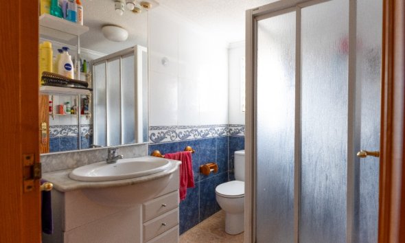 Resale - Villa - Punta Prima