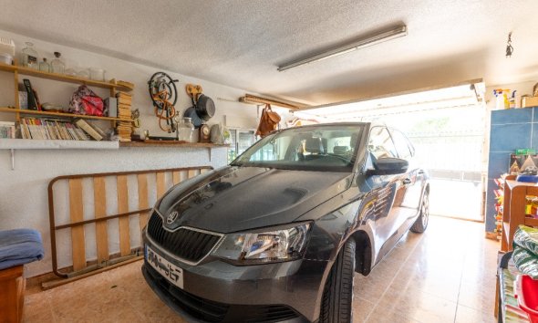 Resale - Villa - Punta Prima