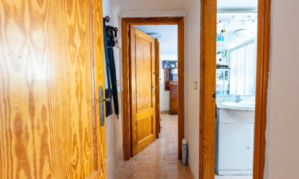 Resale - Villa - Punta Prima