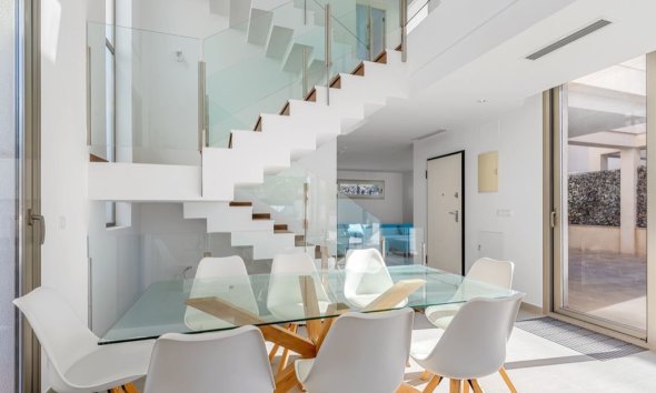 Resale - Villa - Orihuela Costa - Villamartín