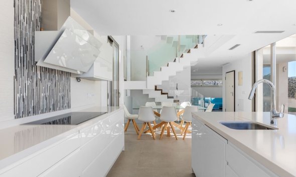 Resale - Villa - Orihuela Costa - Villamartín