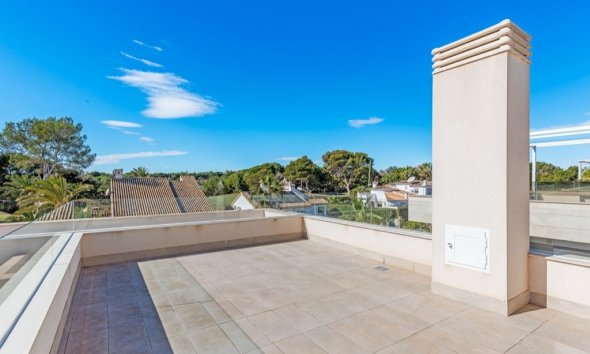 Resale - Villa - Orihuela Costa - Villamartín