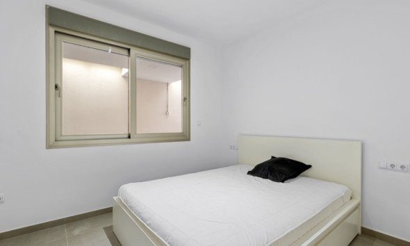 Resale - Villa - Orihuela Costa - Villamartín