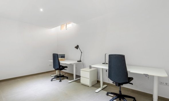 Resale - Villa - Orihuela Costa - Villamartín