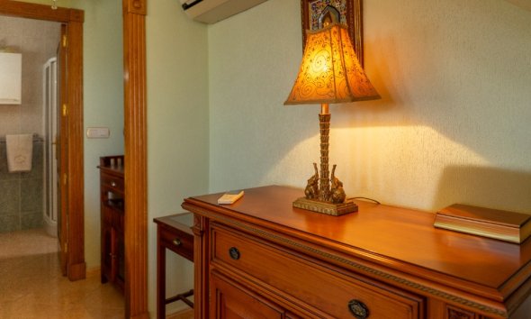 Resale - Villa - Torrevieja - Los Altos