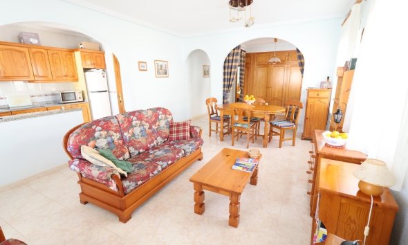 Resale - Villa - Torrevieja - Los Balcones