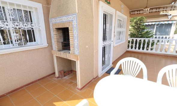 Resale - Villa - Torrevieja - Los Balcones