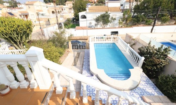 Resale - Villa - Torrevieja - Los Balcones