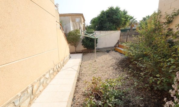 Resale - Villa - Torrevieja - Los Balcones