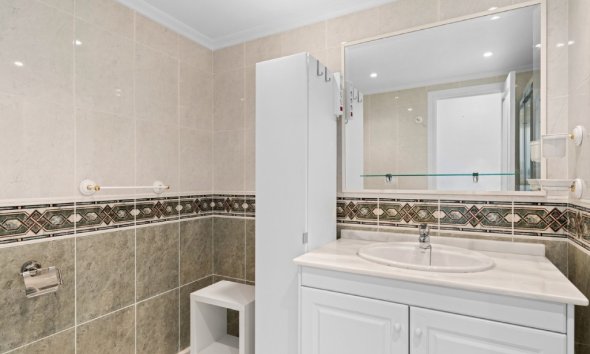 Reventa - Apartamento - Orihuela Costa - Campoamor