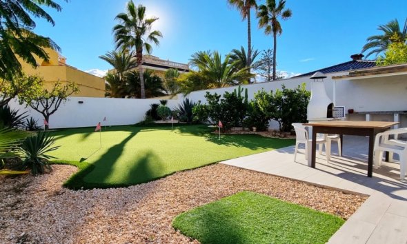 Resale - Villa - Orihuela Costa - Playa Flamenca