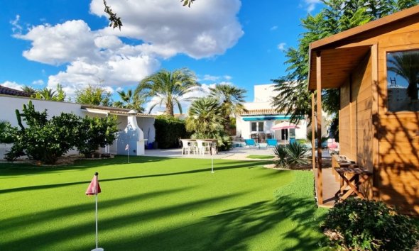 Resale - Villa - Orihuela Costa - Playa Flamenca
