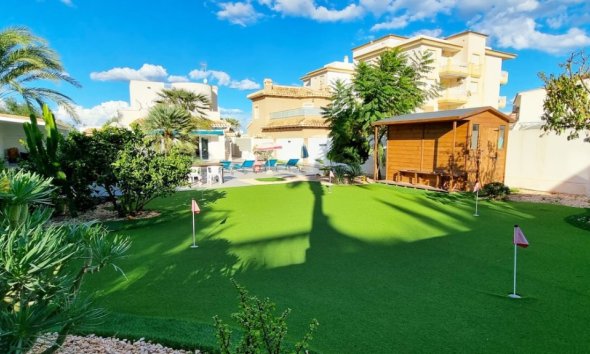 Resale - Villa - Orihuela Costa - Playa Flamenca