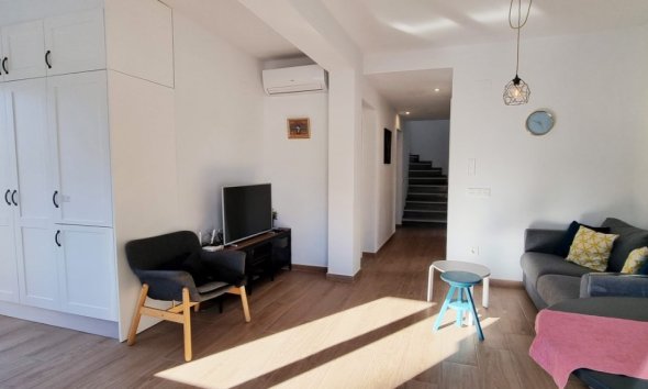 Resale - Villa - Orihuela Costa - Playa Flamenca