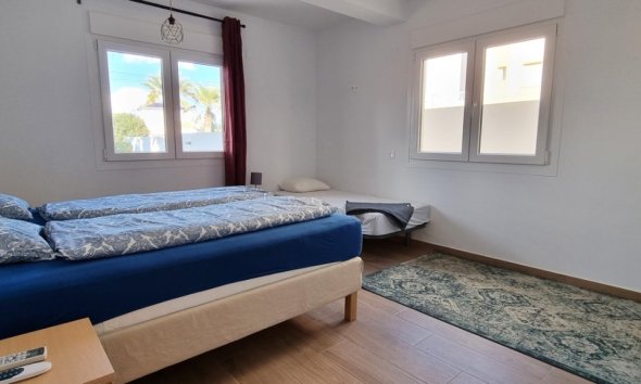 Resale - Villa - Orihuela Costa - Playa Flamenca