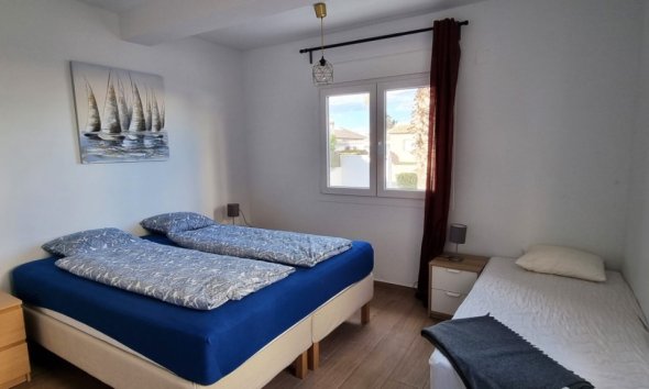 Resale - Villa - Orihuela Costa - Playa Flamenca