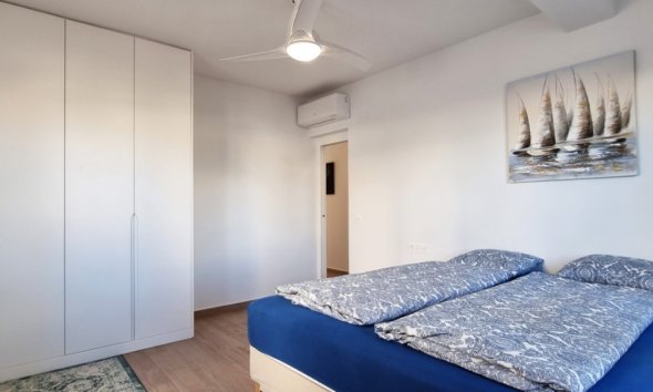 Resale - Villa - Orihuela Costa - Playa Flamenca