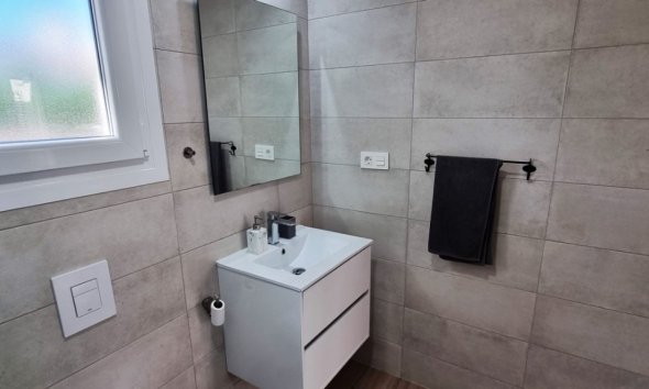 Resale - Villa - Orihuela Costa - Playa Flamenca