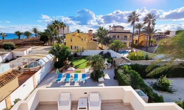 Resale - Villa - Orihuela Costa - Playa Flamenca