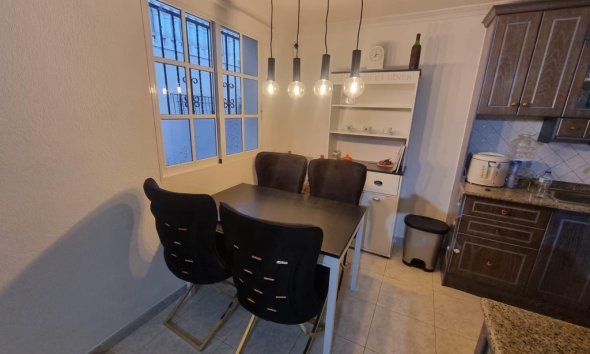 Resale - Apartment - Torrevieja - Los Balcones