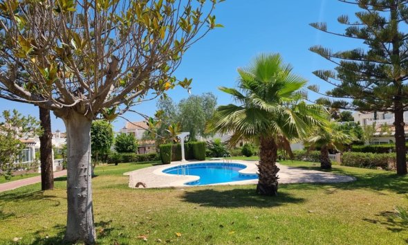 Resale - Apartment - Torrevieja - Los Balcones