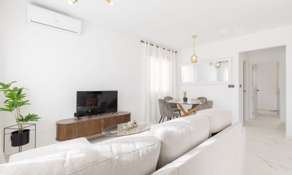 Reventa - Villa - Orihuela Costa - Villamartín