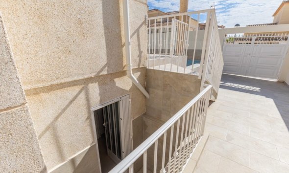 Reventa - Villa - Orihuela Costa - Villamartín