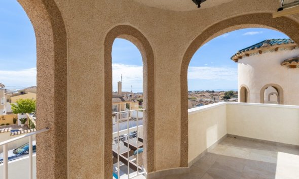 Reventa - Villa - Orihuela Costa - Villamartín