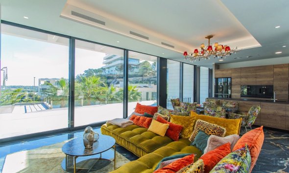 Resale - Villa - Las Colinas - Las Colinas Golf