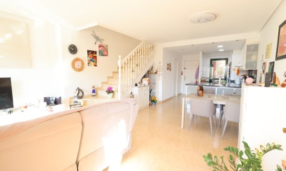 Resale - Terraced house / Townhouse - Orihuela Costa - Campoamor