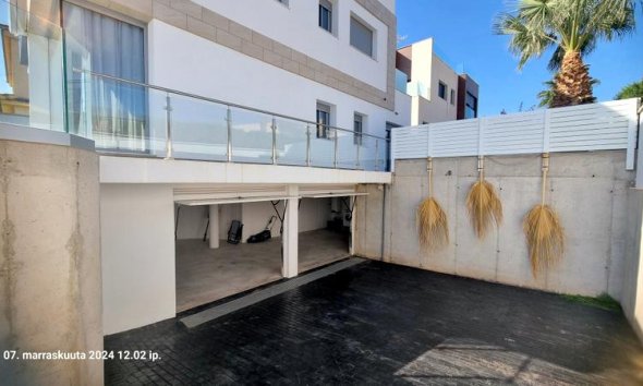 Resale - Villa - Torrevieja - Los Balcones