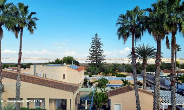 Resale - Villa - Torrevieja - Los Balcones