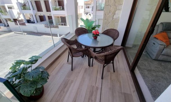 Rynek Wtórny - Apartament - Torrevieja - Los Balcones