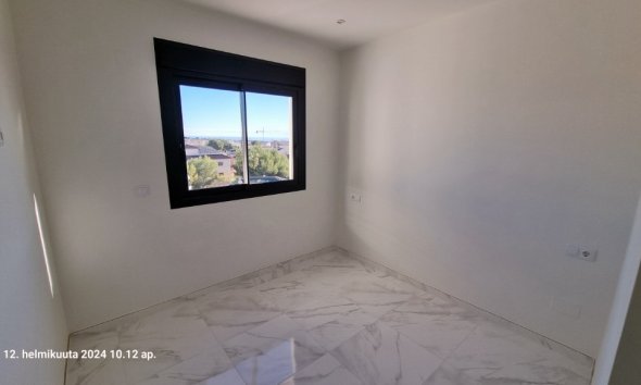 Resale - Apartment - Orihuela Costa - Villamartin