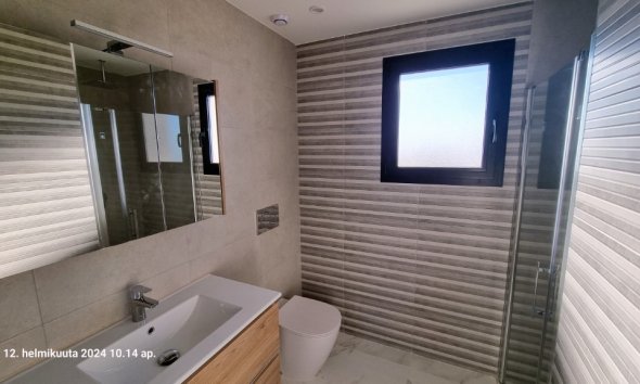 Resale - Apartment - Orihuela Costa - Villamartin