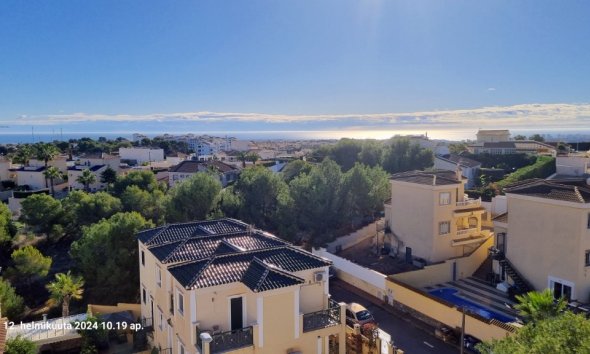 Resale - Apartment - Orihuela Costa - Villamartin