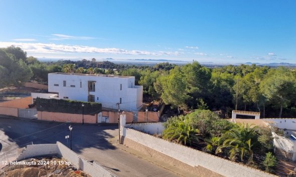 Resale - Apartment - Orihuela Costa - Villamartin