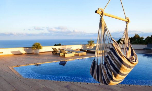 Resale - Villa - Altea