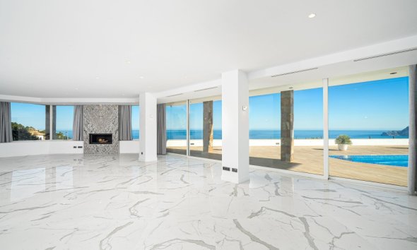 Resale - Villa - Altea