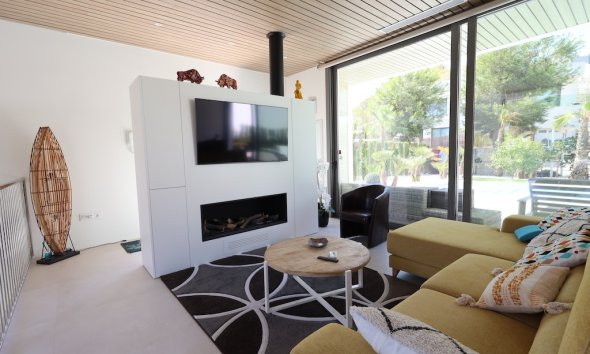 Resale - Villa - Las Colinas - Las Colinas Golf