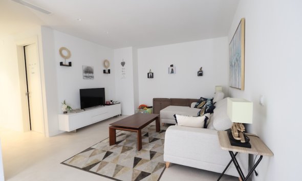 Resale - Villa - Las Colinas - Las Colinas Golf